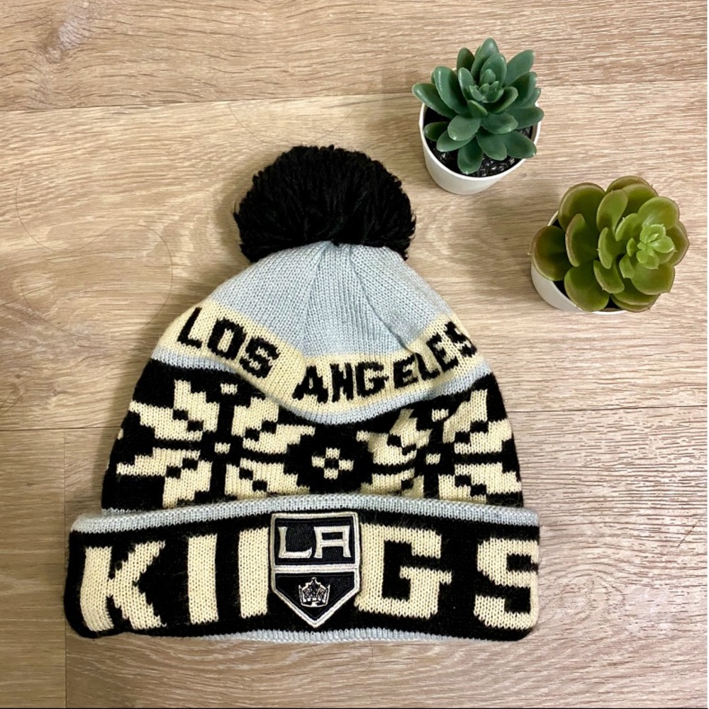 NHL LA Kings Hockey Cuffed Pom Winter Beanie Hat